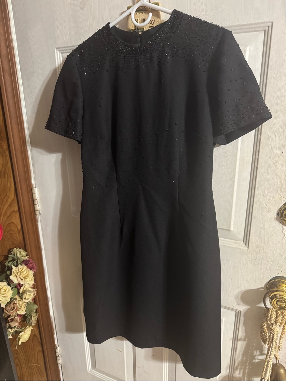 Jessica Howard Black Short Sleeve Beaded Shift Dress
